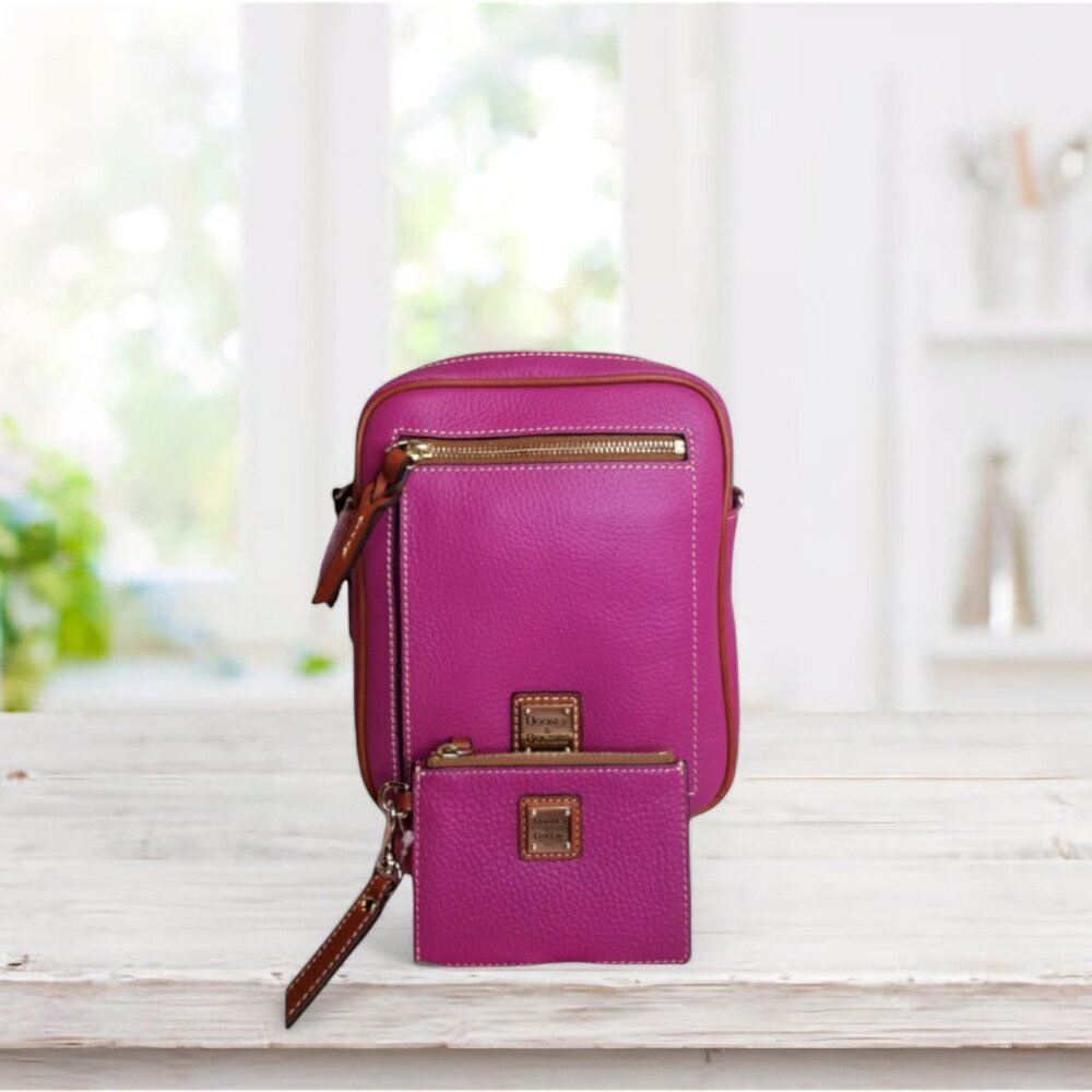 D&B Camera Crossbody Set